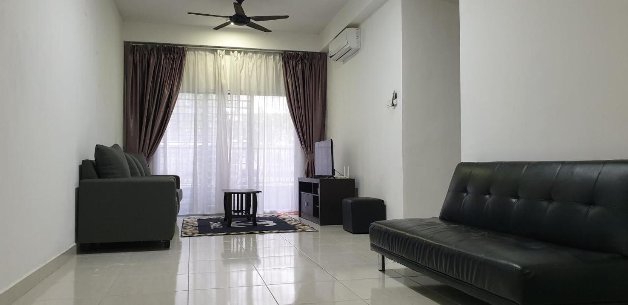 Bsp21 Family Homestay Jenjarum Exteriér fotografie