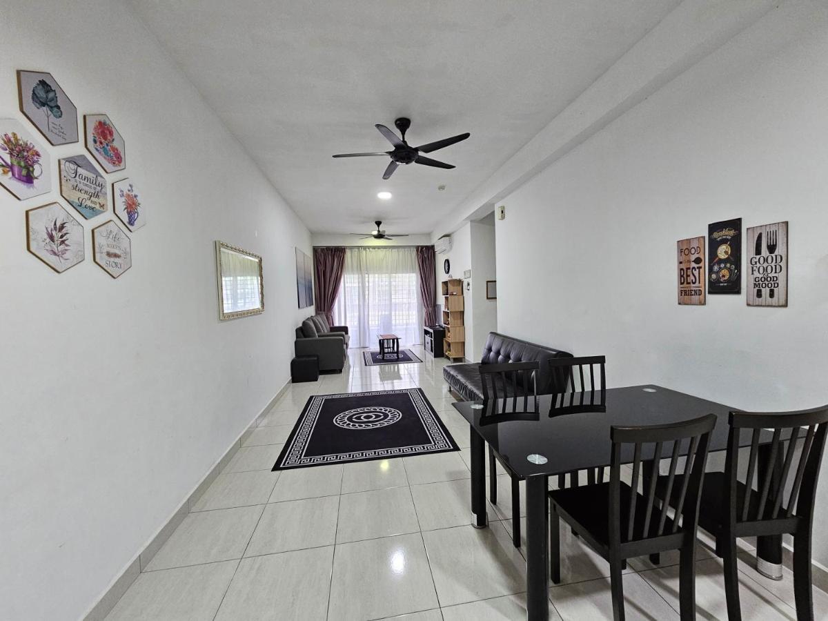 Bsp21 Family Homestay Jenjarum Exteriér fotografie